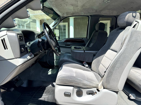 Used 2003 Ford F250 XLT image 12
