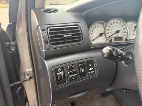 Used 2008 Toyota Corolla S image 17