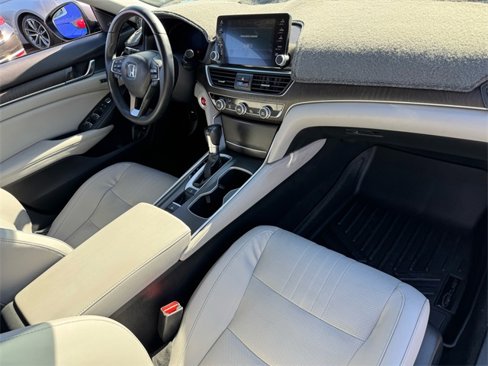 Used 2018 Honda Accord EX-L image 16