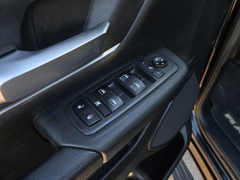 Used 2019 RAM 1500 Big Horn image 11