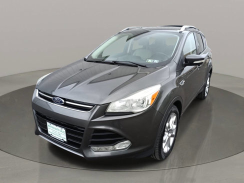 Used 2016 Ford Escape Titanium image 2
