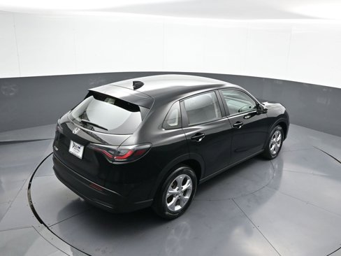 Certified 2023 Honda HR-V LX image 36