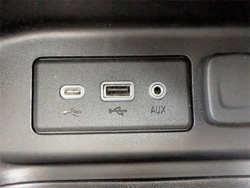 Used 2023 Chevrolet Equinox RS image 19