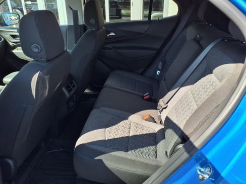 Used 2024 Chevrolet Equinox LT w/ LPO, Floor Liner Package image 7