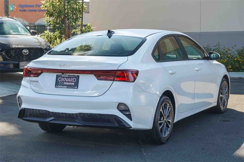 Used 2023 Kia Forte LXS image 6