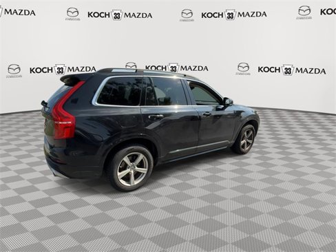 Used 2018 Volvo XC90 T5 Momentum w/ Convenience Package image 8