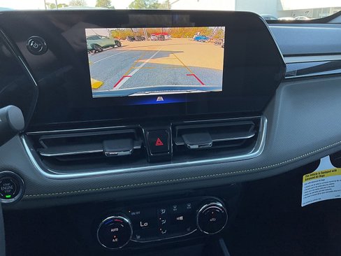 New 2025 Chevrolet TrailBlazer ACTIV w/ Convenience Package image 35