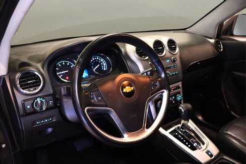 Used 2013 Chevrolet Captiva Sport LTZ image 10