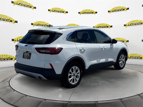 Certified 2023 Ford Escape Active image 5