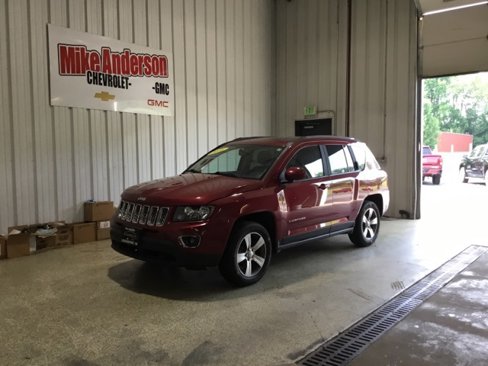Used 2016 Jeep Compass High Altitude image 1