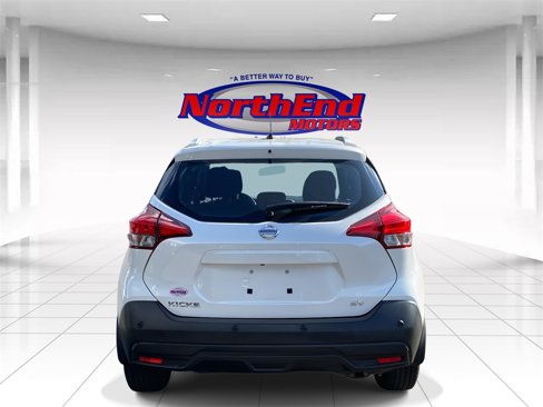 Used 2020 Nissan Kicks SV image 7