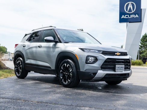 Used 2023 Chevrolet TrailBlazer LT image 2