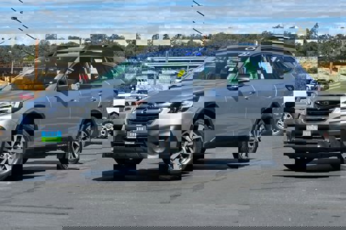 Used 2021 Subaru Outback image 8
