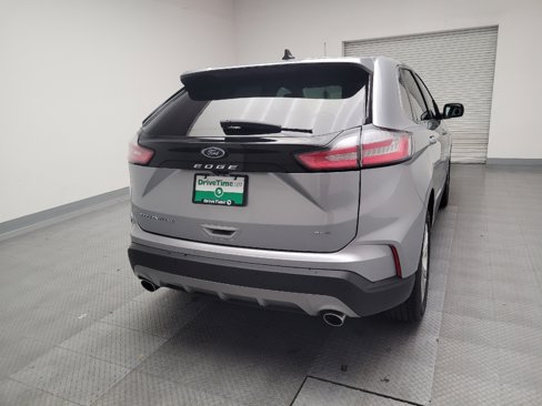 Used 2024 Ford Edge Titanium image 7
