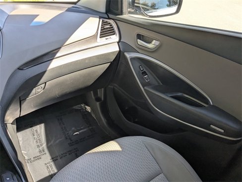 Used 2013 Hyundai Santa Fe GLS w/ Popular Equipment Pkg image 16