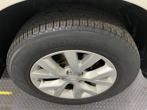 Used 2011 Nissan Murano SV image 18