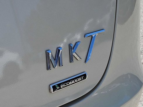 Used 2016 Lincoln MKT AWD w/ Equipment Group 201A image 11