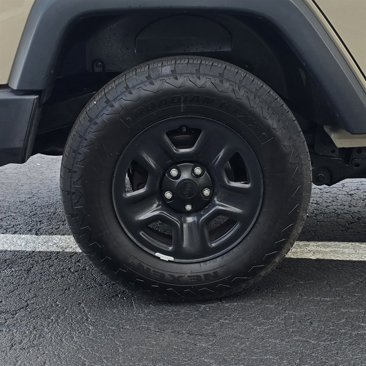 Used 2016 Jeep Wrangler Unlimited Sport w/ Connectivity Group image 34