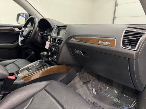 Used 2014 Audi Q5 2.0T Premium w/ Lighting Package image 33