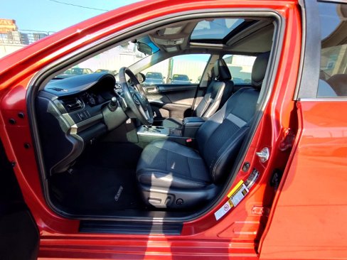Used 2012 Toyota Camry SE image 13