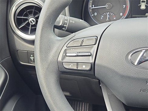 Certified 2023 Hyundai Kona SE image 14