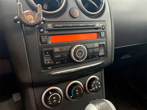 Used 2013 Nissan Rogue S image 13