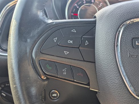 Used 2016 Dodge Challenger SXT image 22