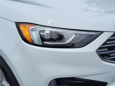 Used 2022 Ford Edge SEL image 5