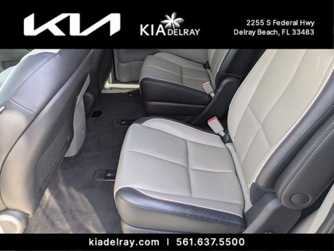 Used 2019 Kia Sedona EX image 12