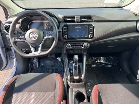 New 2025 Nissan Versa SR image 5
