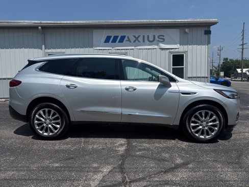 Used 2021 Buick Enclave Essence w/ Sound and Sites Package image 8