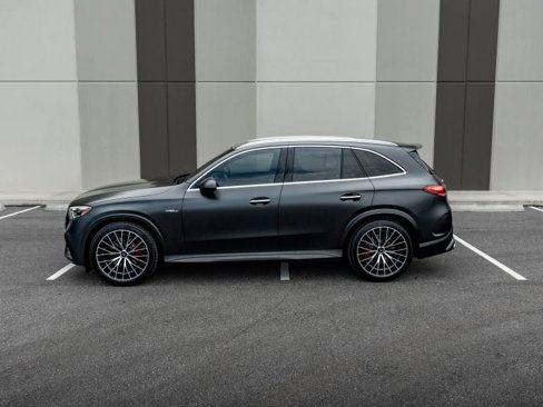 Used 2024 Mercedes-Benz GLC 43 AMG 4MATIC image 30