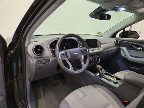 Used 2021 Chevrolet Blazer LT image 17