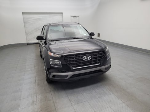Used 2020 Hyundai Venue SE image 14