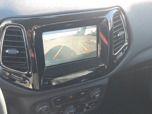 Certified 2019 Jeep Compass Altitude image 16