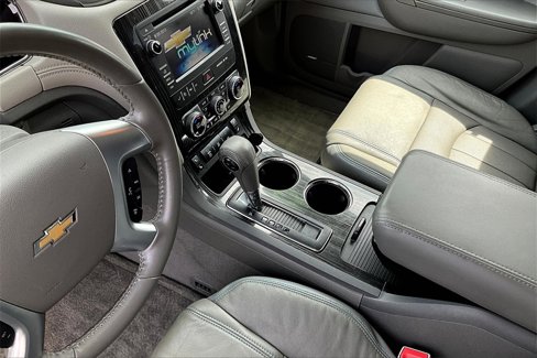 Used 2015 Chevrolet Traverse LT image 8