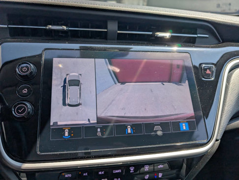 Used 2022 Chevrolet Bolt EUV Premier image 13