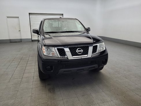 Used 2018 Nissan Frontier SV image 14