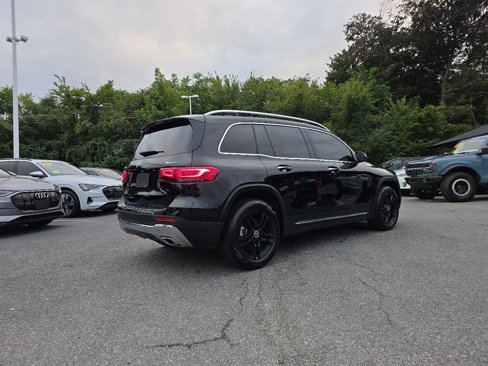 Used 2021 Mercedes-Benz GLB 250 4MATIC w/ Premium Package image 15