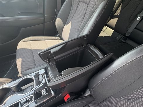 Used 2023 Buick Envision Preferred image 24