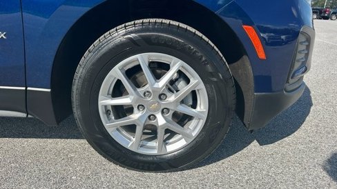 Certified 2022 Chevrolet Equinox LS w/ LS Convenience Package image 9