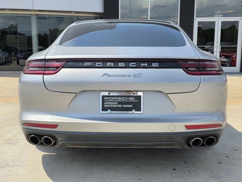Used 2020 Porsche Panamera 4S image 10