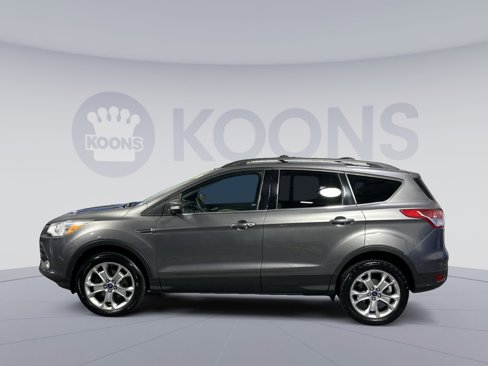 Used 2013 Ford Escape SEL image 2