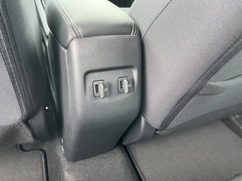 New 2024 Nissan Kicks SV w/ Interior Electronics Package image 13