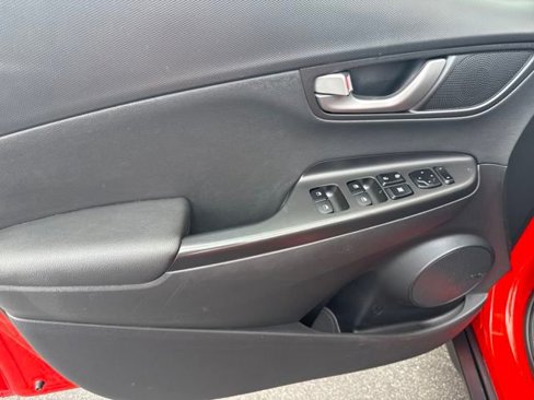 Used 2020 Hyundai Kona Ultimate image 9