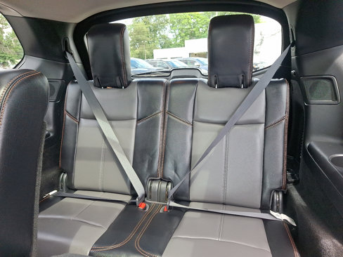 Used 2019 Nissan Pathfinder SL image 12