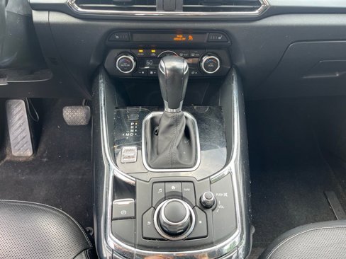 Used 2018 MAZDA CX-9 Touring image 15