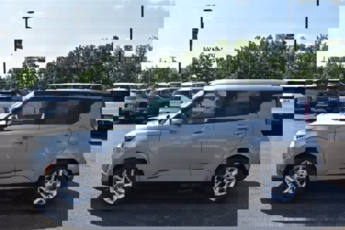 New 2025 Kia Soul LX w/ LX Technology Package image 6