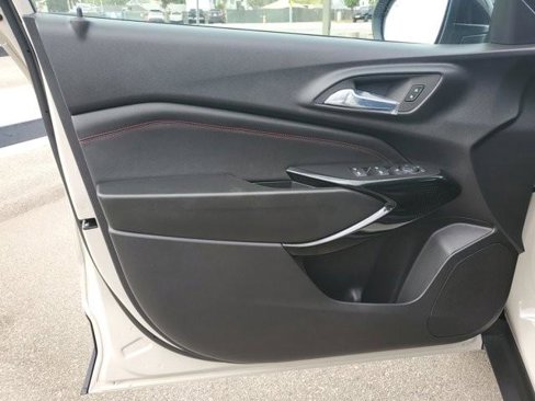 New 2026 Chevrolet Trax RS w/ Driver Confidence Package image 19