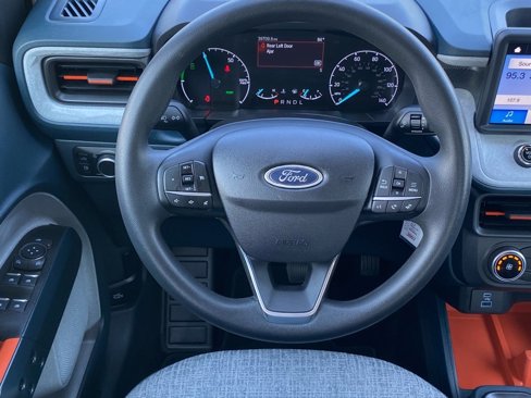 Certified 2024 Ford Maverick XLT image 10